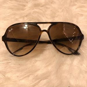 Ray-Ban Cats 5000 Tortoise Frame Aviator Sunnies